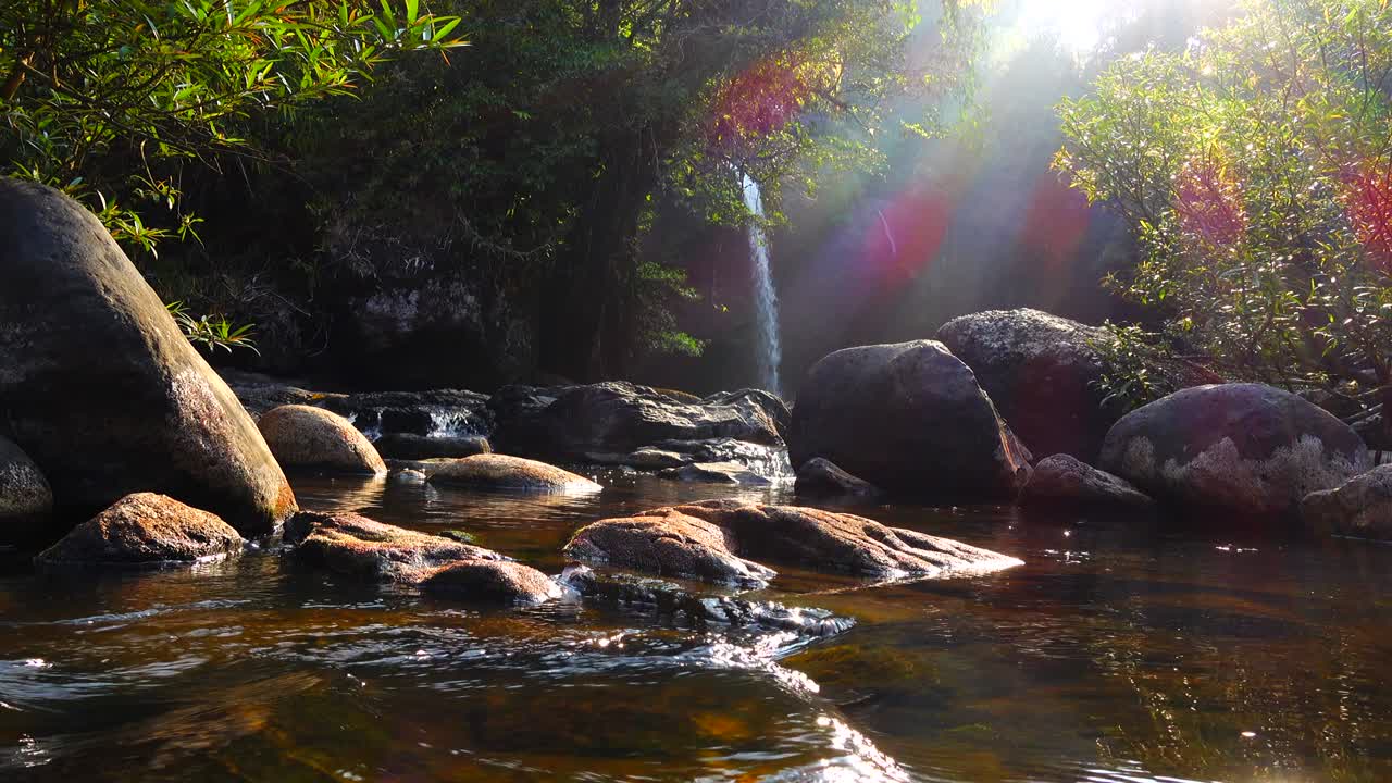 하우 수와트 폭포, 카오야이 국립공원, 태국