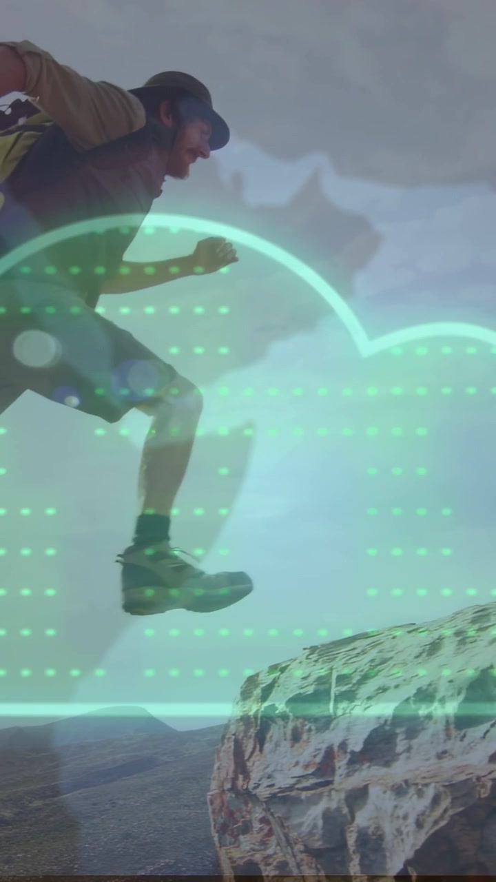 Video verticale: Escursionista che si sforza, saltando per raggiungere la cresta, mentre linee di una mappa cloud tecnologica si sovrappongono come guida.
