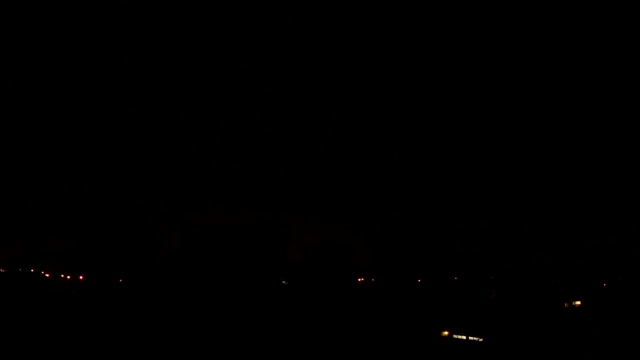 천둥번개를 동반한 번개 11