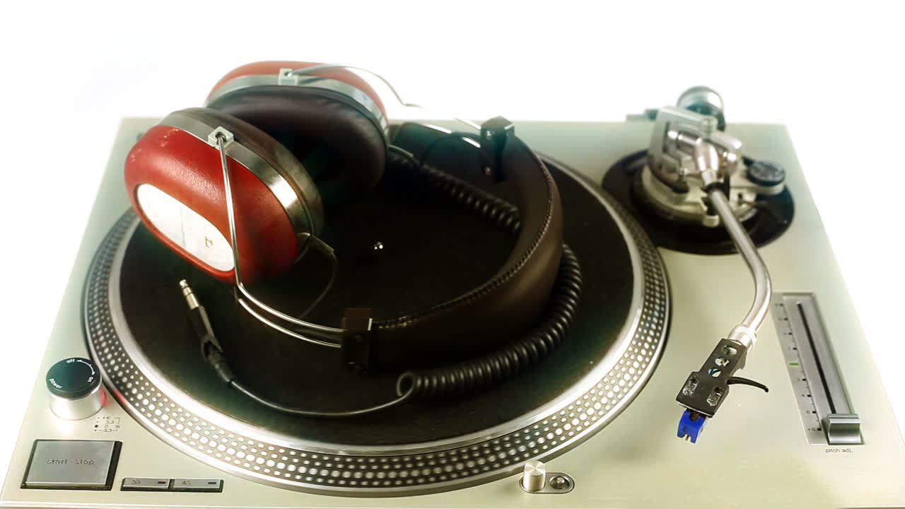 데크의 헤드폰 0