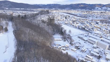 在北海道的雪覆蓋的engaru鎮的空中景觀