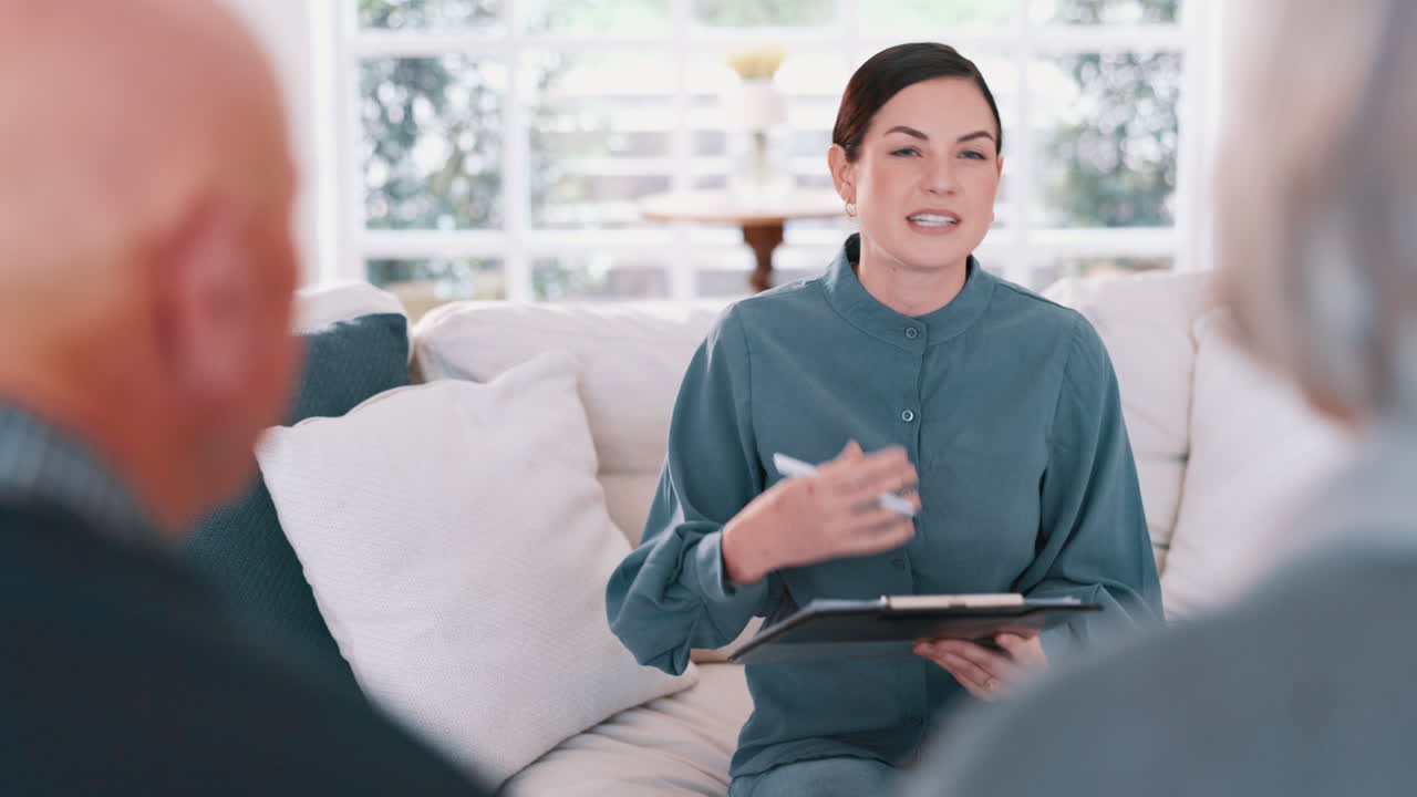 은퇴, 금융, 그리고 은이와 대화하는 에이전트