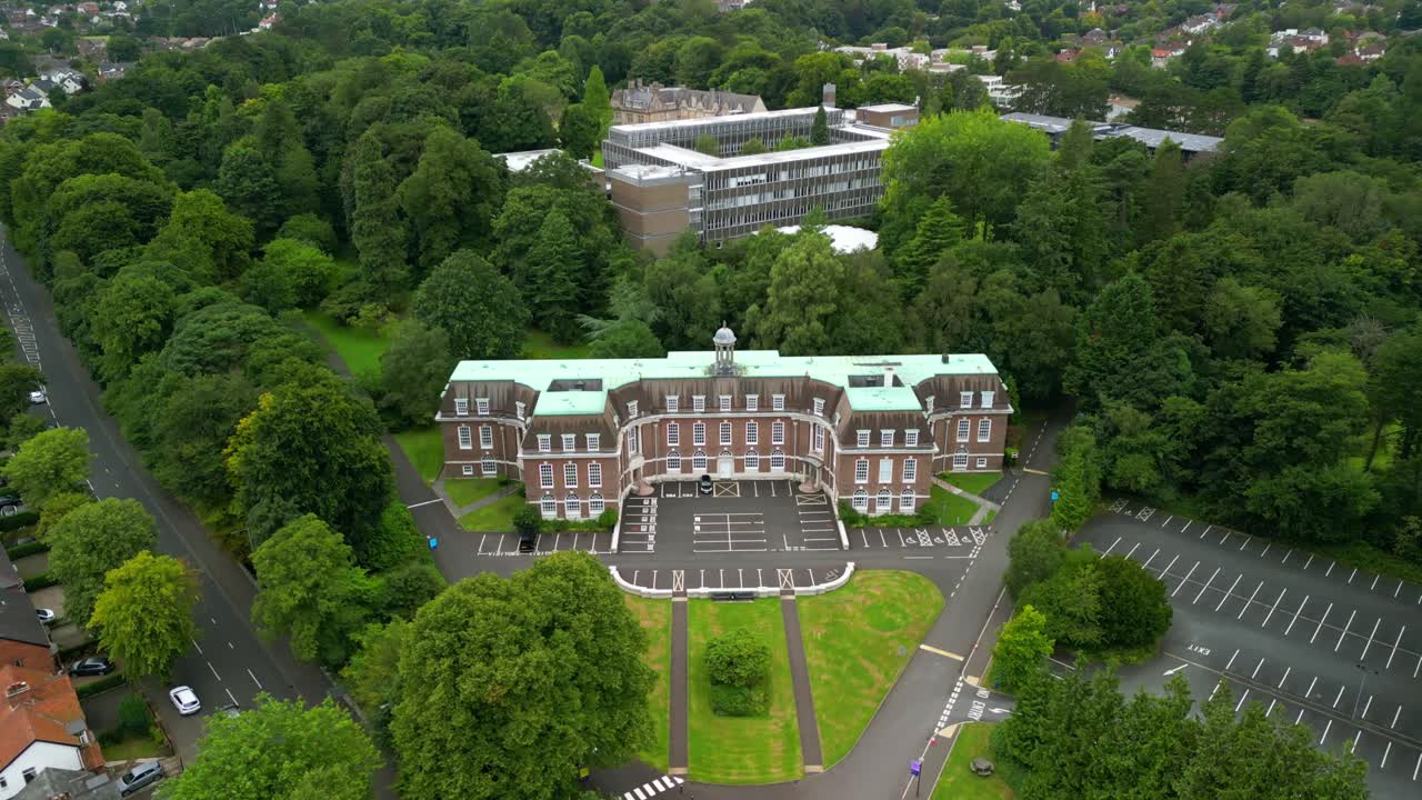 Rotating aerial video of Stranmillis College in South Belfast, Northern Ireland in the UK. Filmed in 4K, 30FPS and with Rec709 color