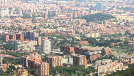 Vista-Panorámica-De-La-Ciudad-Moderna.-Moderno-Desarrollo-Urbano-Ciudad-Edificios-De-Gran-Altura