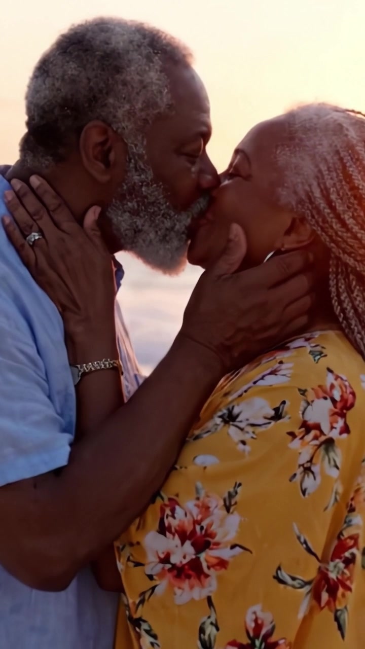 Capturing Love and Connection: A Joyful Moment Shared Between Two People at the Beach During a Beautiful Sunset, Celebrating Life and Togetherness