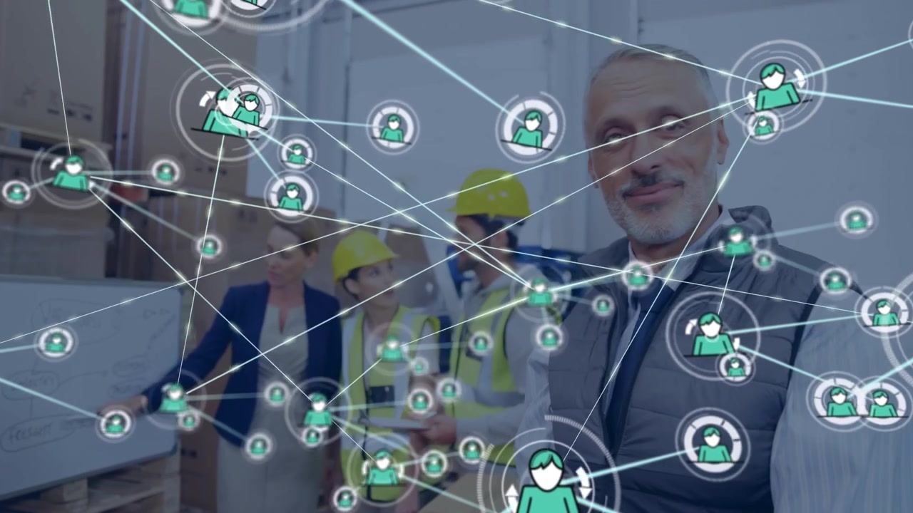 Animazione di una rete di connessioni con icone su diversi lavoratori in riunione in un magazzino.