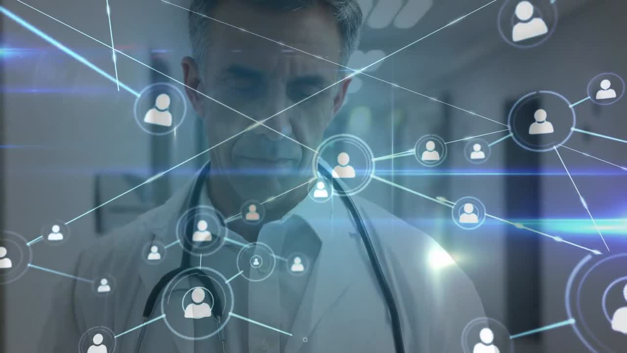 Animación de red de conexiones de iconos sobre médico caucásico