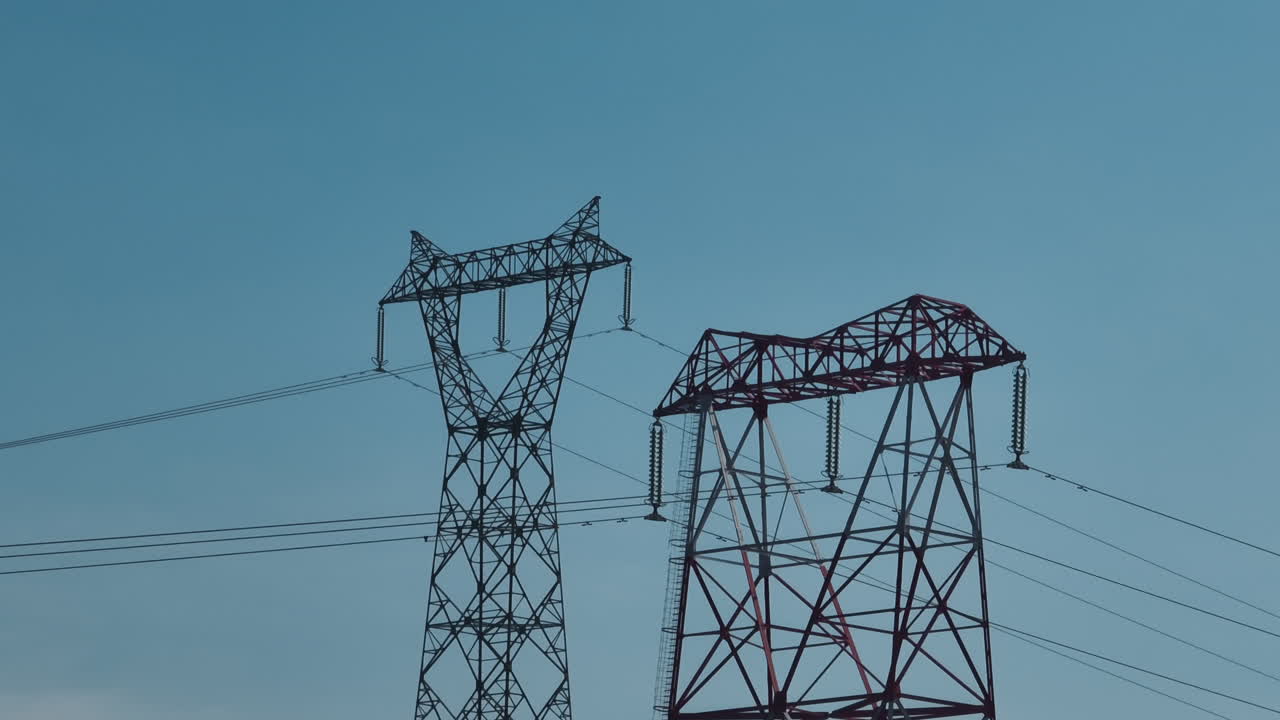 башни электропередач