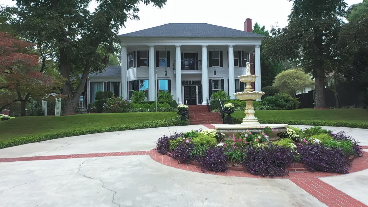 Estate At Elegant Occasions, Event Venue Seen From The Garden In Hogansville, Georgia. - aerial shot
