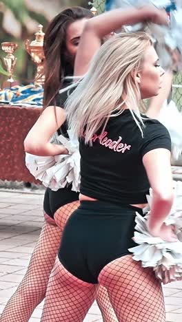 performance of beautiful young girls of cheerleader