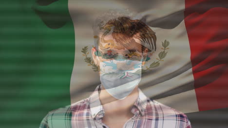 animación de la bandera de méxico ondeando sobre un hombre latino con máscara facial en la calle de la ciudad