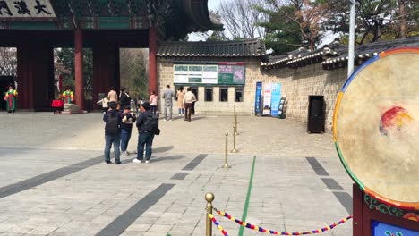 a traditional korean drum on the deoksugung palace