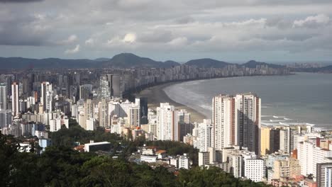 Panoramablick-Auf-Das-Luftbild-Von-Santos,-Brasilien