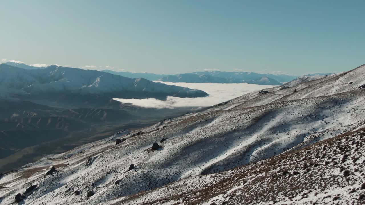 Flyver over snefelter i New Zealand, Wanaka