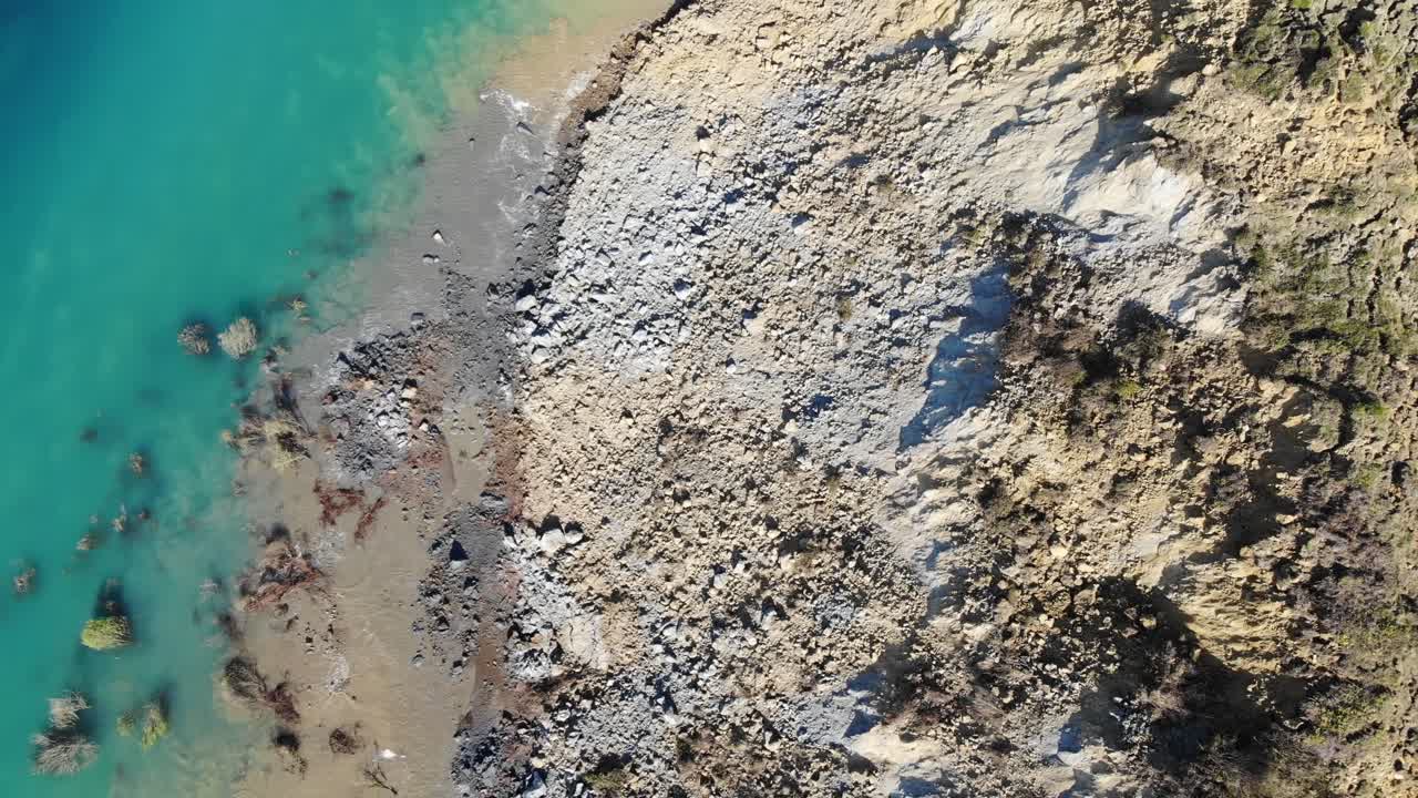 аэрофотосъемка падения обломков скалы в ситтауне