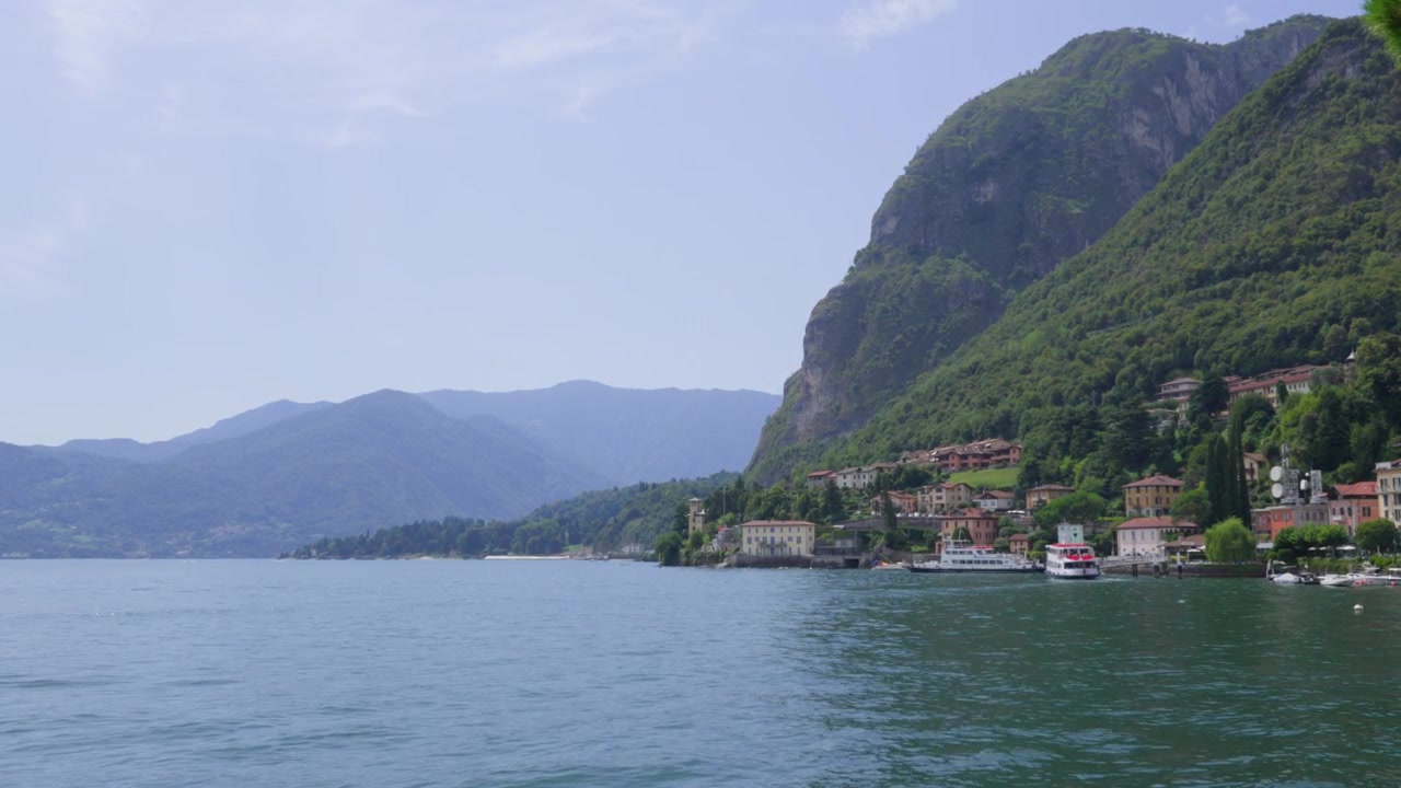 Danau Como, tujuan populer di Italia utara dengan pemandangan gunung yang menakjubkan dan kota tepi danau.