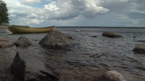 Schlechtes-Wetter-über-Der-Bucht-Von-Käsmu,-Ostsee,-Estland