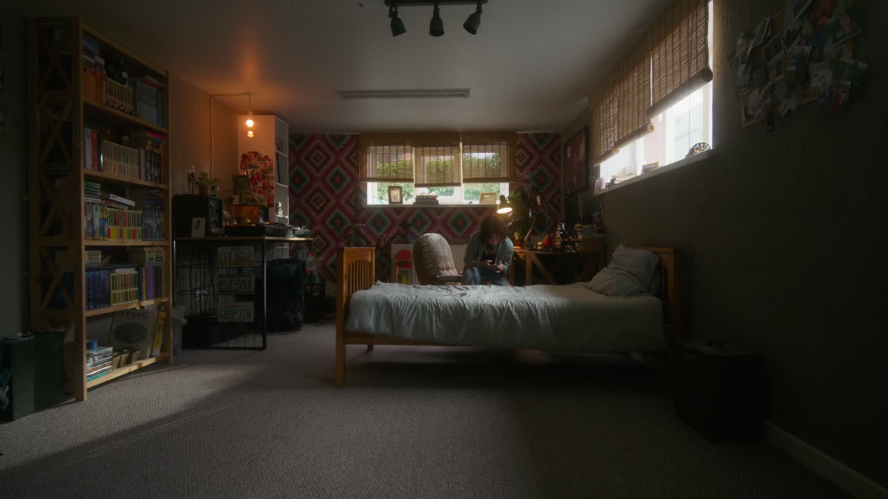 개인과 함께 지하실 침실