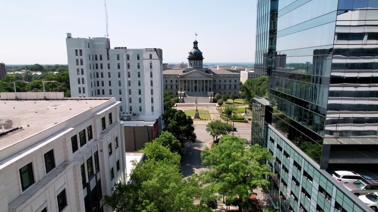 empuje aéreo en la capital del estado de carolina del sur, columbia sc, columbia carolina del sur en 4k