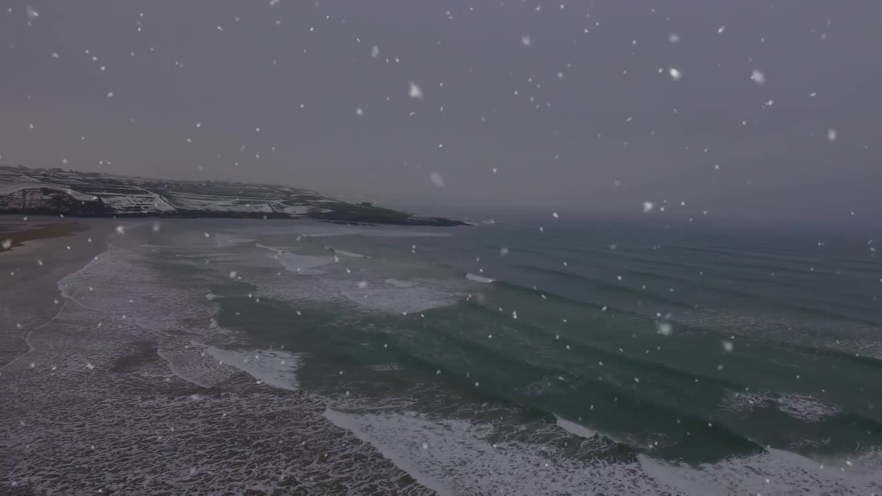 해양 풍경 위에 떨어지는 점들의 애니메이션