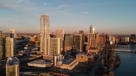 Aerial-Drone-shot-of-Downtown-Austin,-Texas