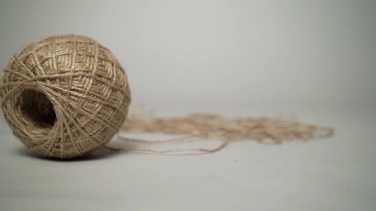 자연스러운 회색 배경으로 더욱 정확한 움직임 타래 이동