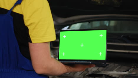 ordenar piezas de automóviles para computadoras portátiles