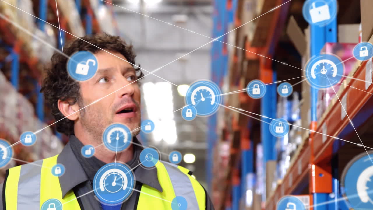 animación de redes de conexiones con iconos sobre el hombre que trabaja en el almacén