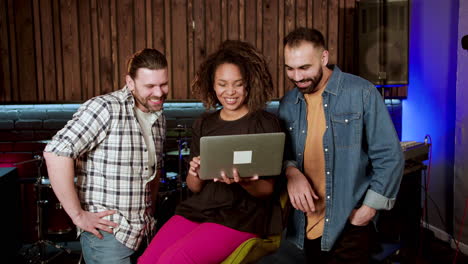 musical group in the studio