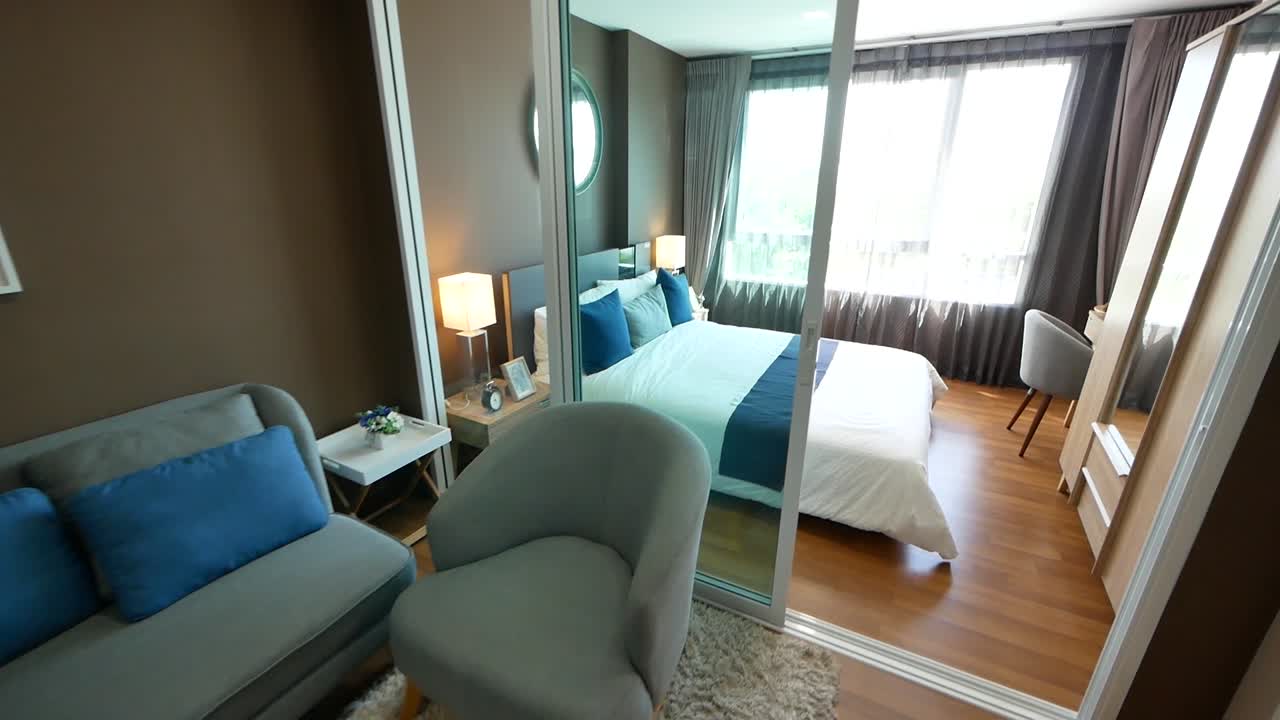 작지만 컴팩트한 스튜디오 아파트 장식