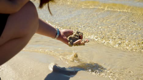 female-asian-tourist-in-brownlake,-north-stradbroke-island,-brisbane-australia