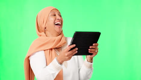 Lustige,-Grüne-Leinwand-Und-Islamische-Frau