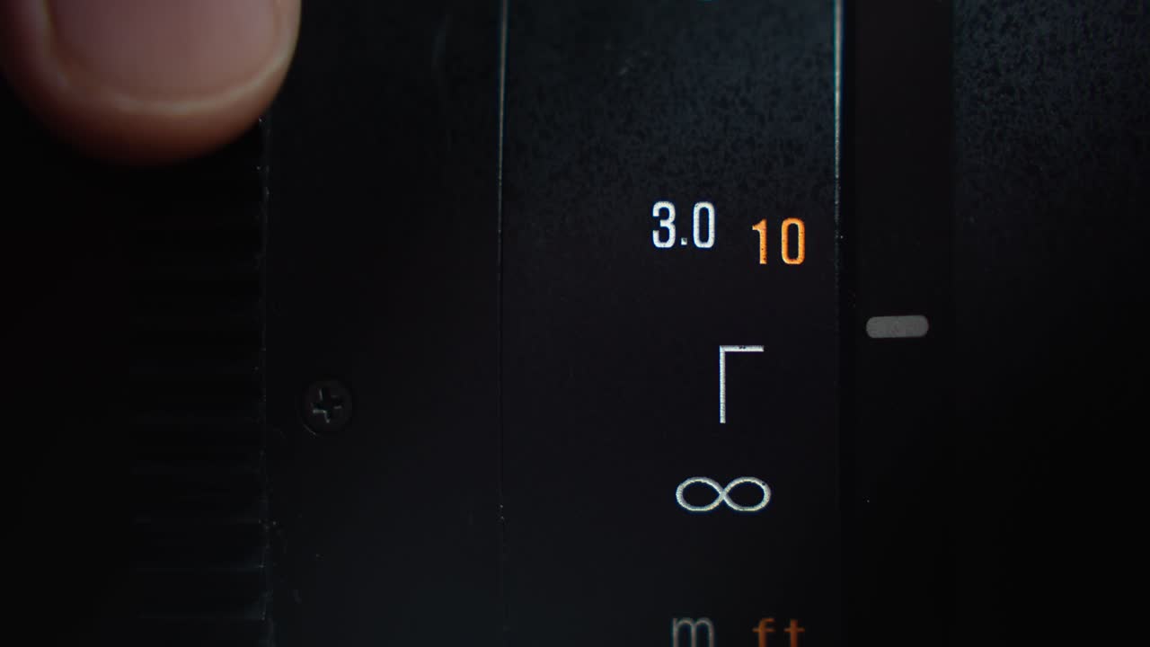 카메라 렌즈에 무한 초점 설정