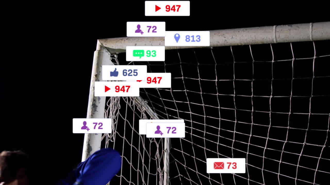 카우카스 남성 축구 선수에 대한 소셜 미디어 아이콘의 애니메이션이 증가하고 있습니다.