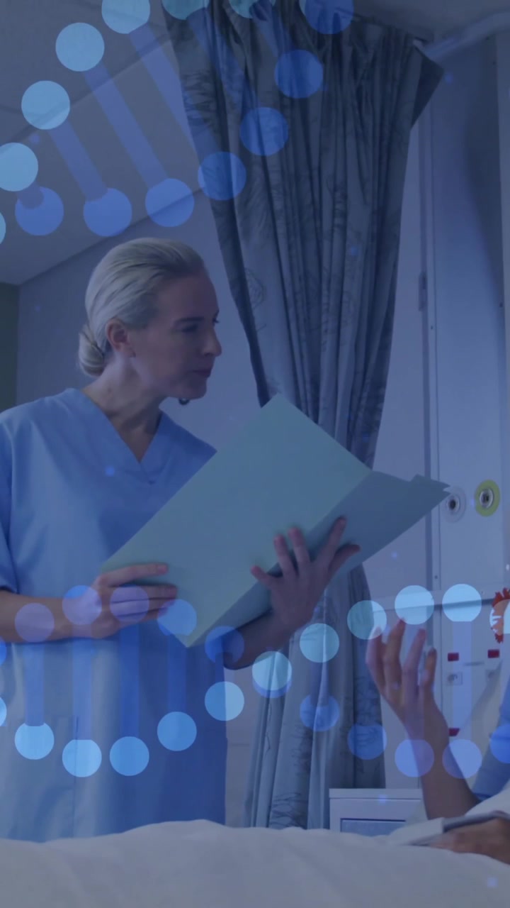 Animación de cadenas de ADN sobre una doctora caucásica con un paciente en cama de hospital
