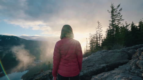 girl taking in view at rocky vantage point overlook in washington state