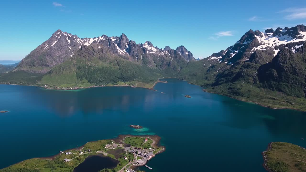 imágenes aéreas de la hermosa naturaleza de noruega.