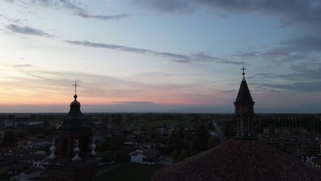 Der-Sonnenuntergang-In-Italien-Und-Crema-Sind-Die-Besten-Mit-Der-Neuen-Schöpfung-Gottes