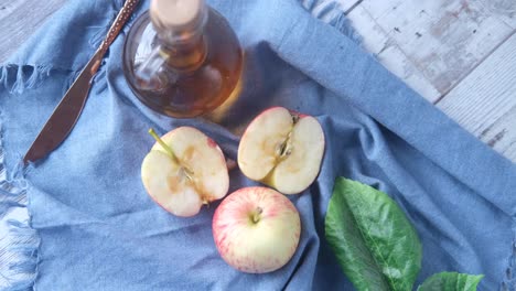manzanas y vinagre de manzana