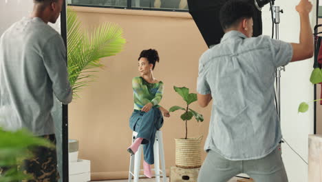 sesión de fotos de moda en el estudio