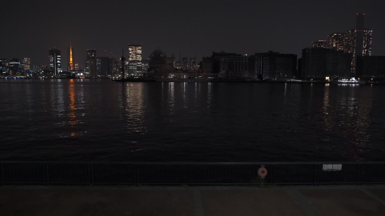 도쿄 도요수 구루리 공원 야간 전망 2022년 6월