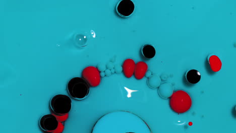 Blaue,-Rote-Und-Schwarze-Abstrakte-Hintergrundflüssigkeitskunst,-Die-Acrylfarbe-Und-Öl-Mit-Wirbeln-Und-Blasenknallen-Mischt