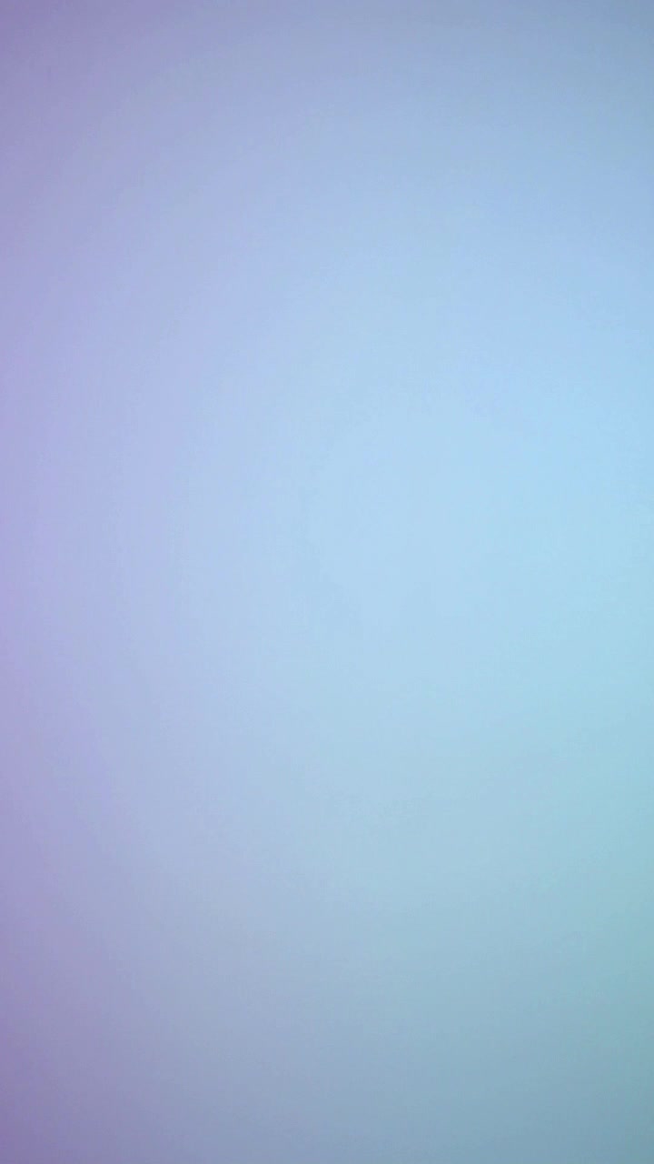 Dynamic Blue and Purple Light Leak Transition