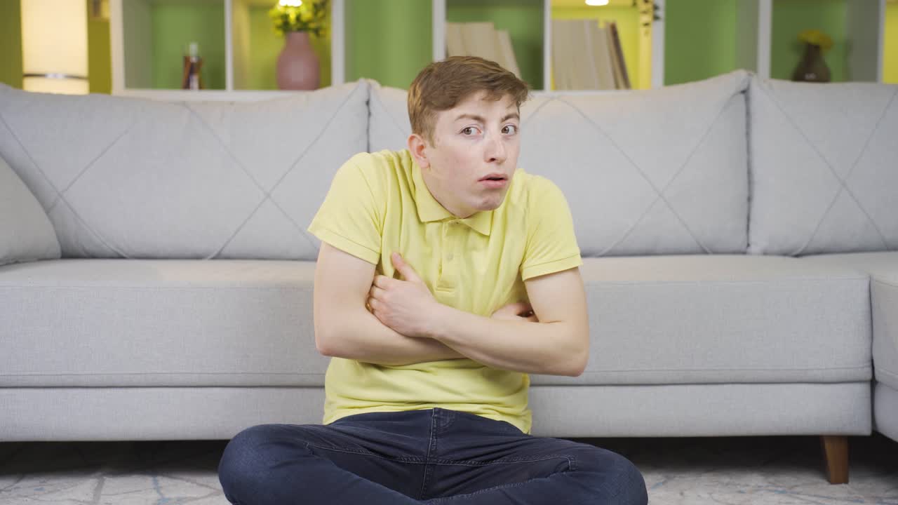 집에서 젊은이들은 정신적, 심리적 문제에 직면합니다.