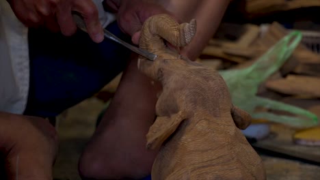 Trabajo-Artesanal-De-Tailandia