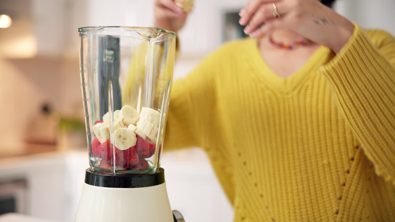 Preparare un frullato sano con la frutta