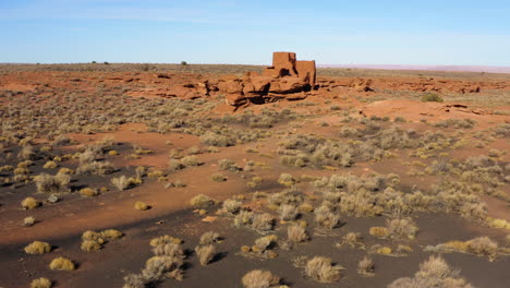 wukoki pueblo ruins in the arizonan desert