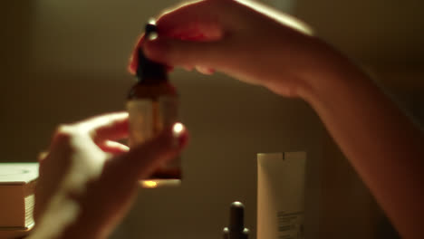applying face serum