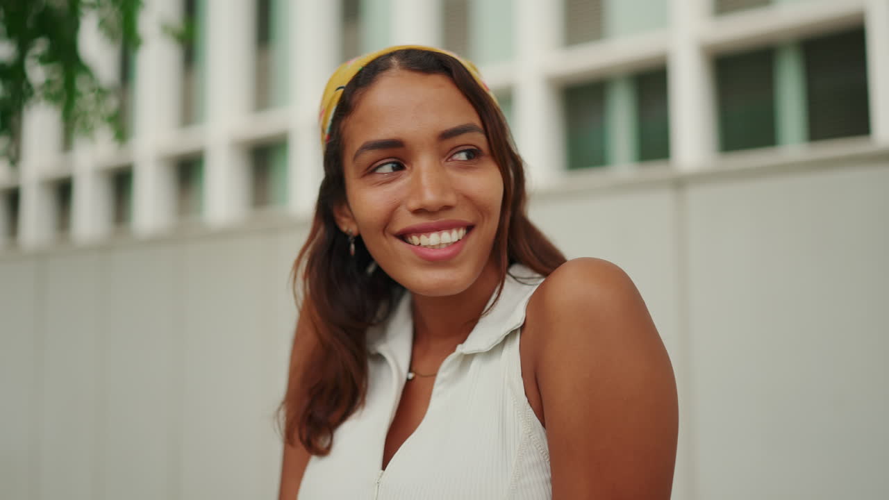 Woman wearing a headscarf