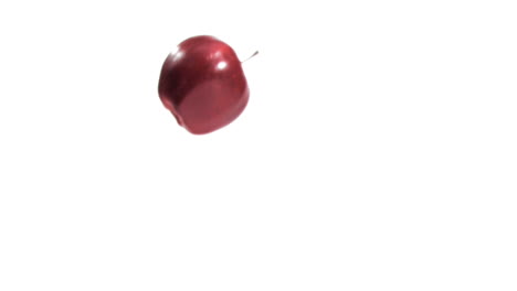 Apple-falling-down-in-super-slow-motion